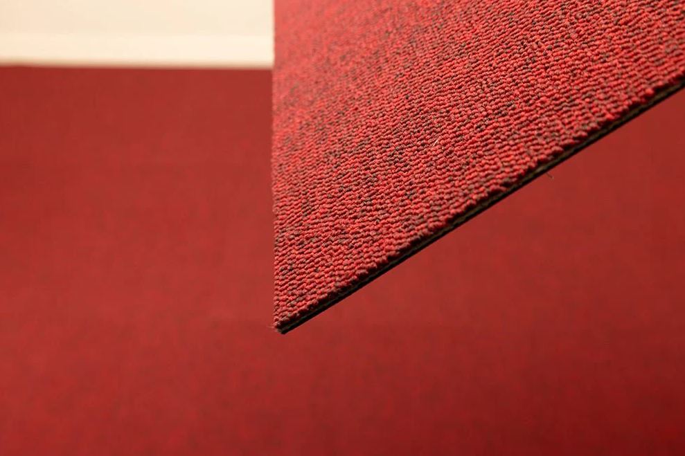 Zetex Puma - Flame Red